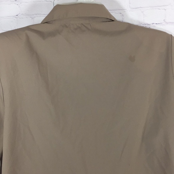 Park Place Fashions Short Sleeve Button Front Top - Picture 6 of 9